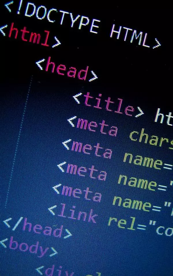 HTML