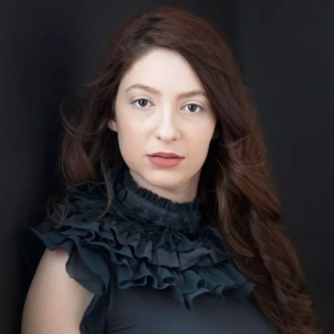 Helena Rose 2018 WEBRESOLUTION 12 Acting Headshots