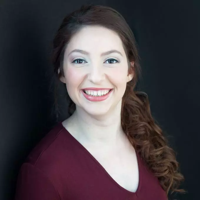 Helena Rose 2018 WEBRESOLUTION 34 Acting Headshots