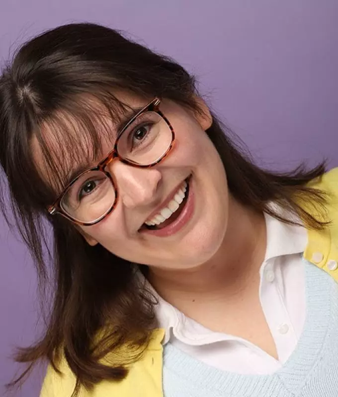 Erika Bronwell headshot