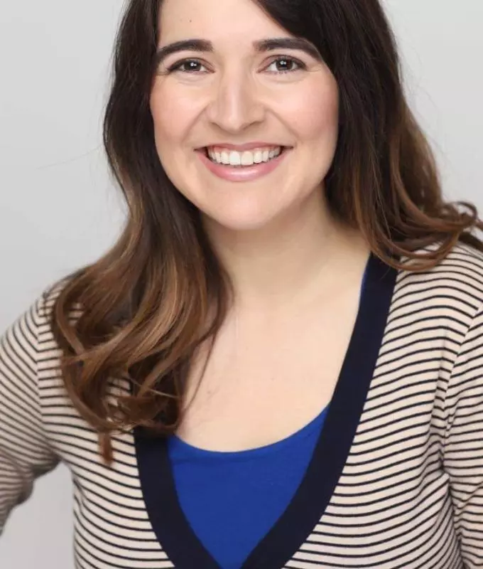Erika Bronwell headshot