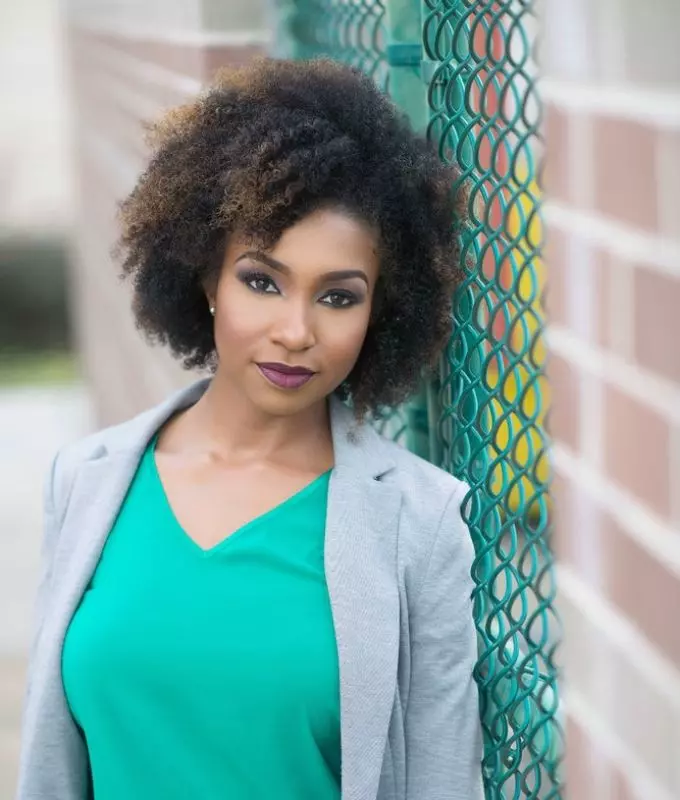 Beverly Otis headshot