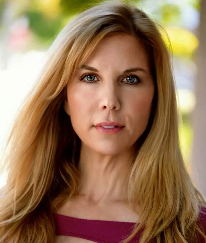 Gina Ann headshot