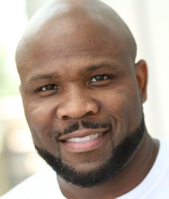 Aaron "Quick" Nelson Acting Headshots