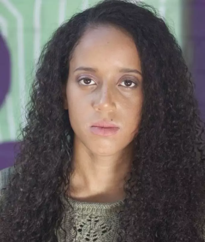 Elizabeth G Smith headshot