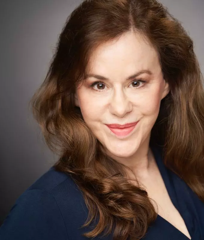 Marcia Bender headshot