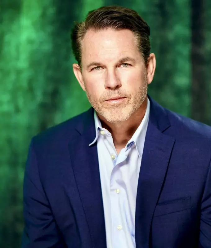 Brendan Wentworth headshot