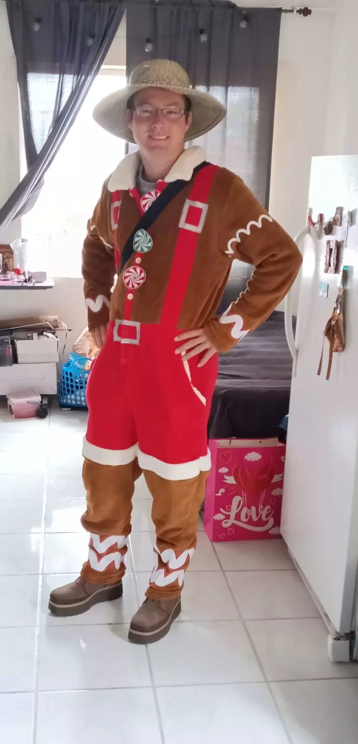 Happy Holidays photo of Kyle Oleynik