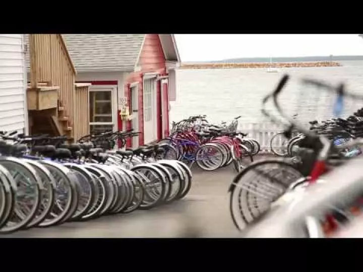 Mackinac Island, Michigan: Island vacation in a historic summer paradise