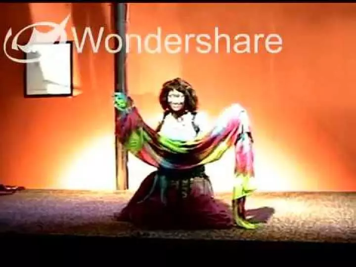 DANGERUZ, The Afro-Arabian Belly Dancer, LIVE! "Damn Those Eyes"