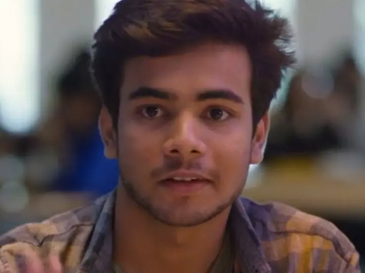 Headshot of Manak Khandelwal
