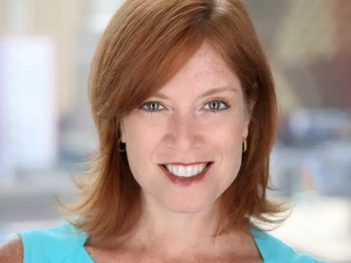 Lisa Gold, photo 1
