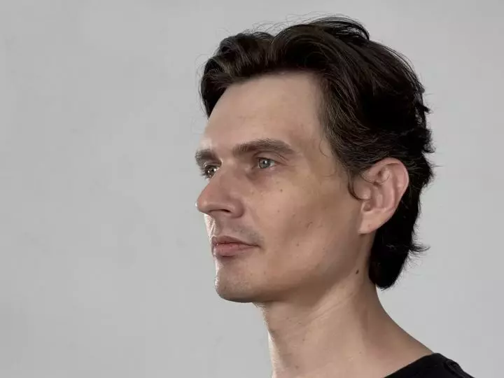 Headshot of Andrei DaySun