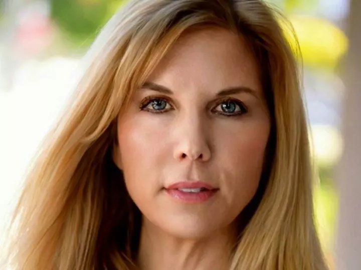 Headshot of Gina Ann