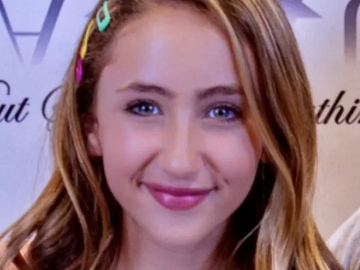Ava Kolker, photo 18
