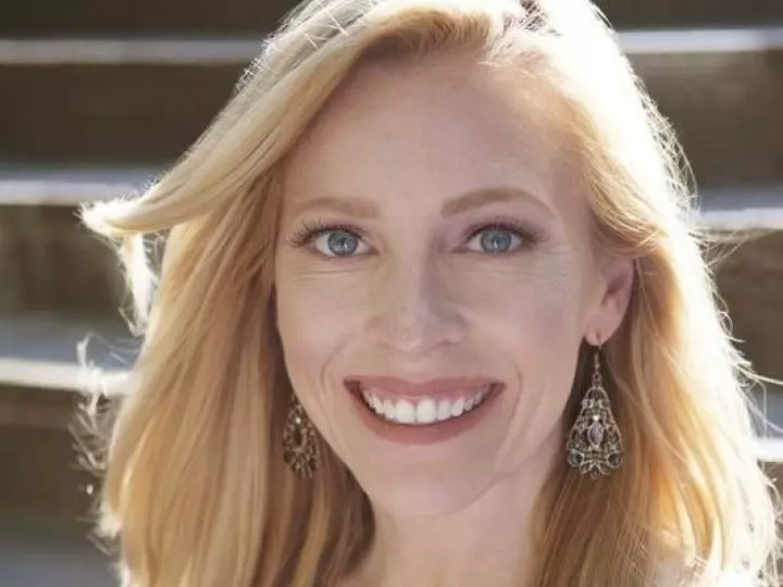 Caroline Keating, photo 2