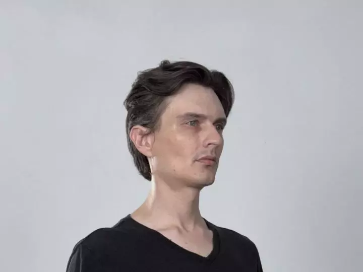 Headshot of Andrei DaySun
