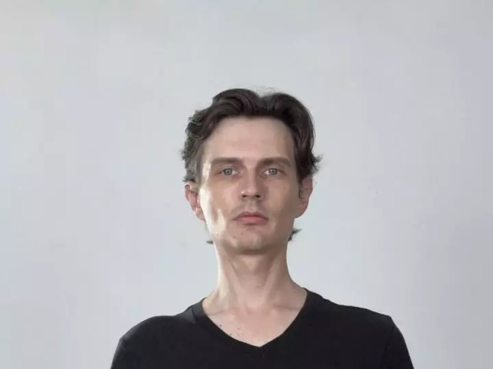 Headshot of Andrei DaySun