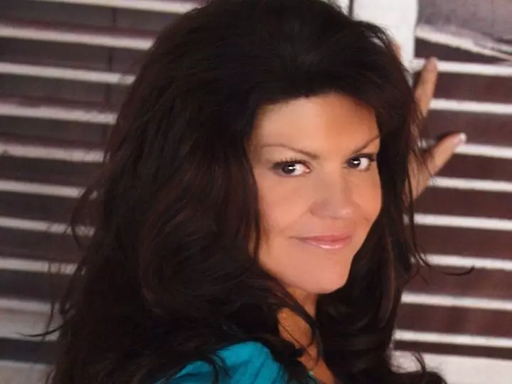 Gina Lee, photo 5