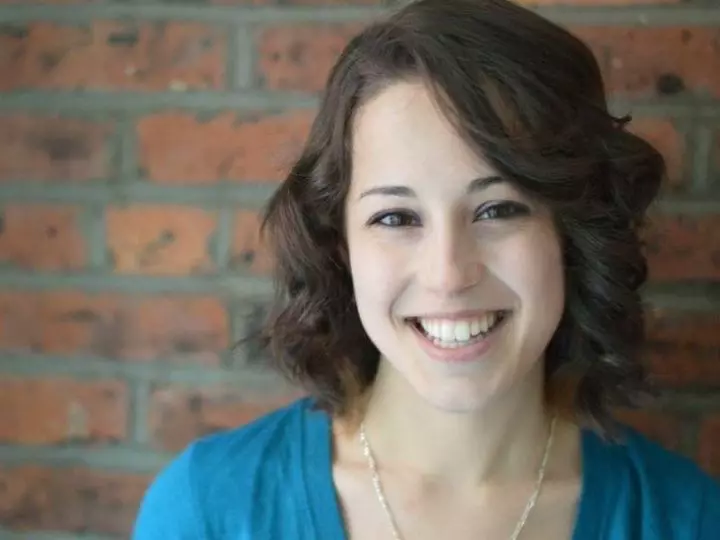 Sarah Maneri, photo 1