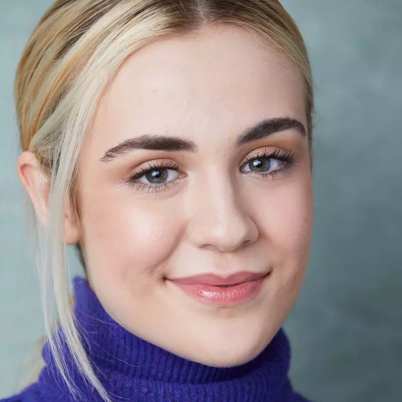 Headshot of Alyssa de Boisblanc