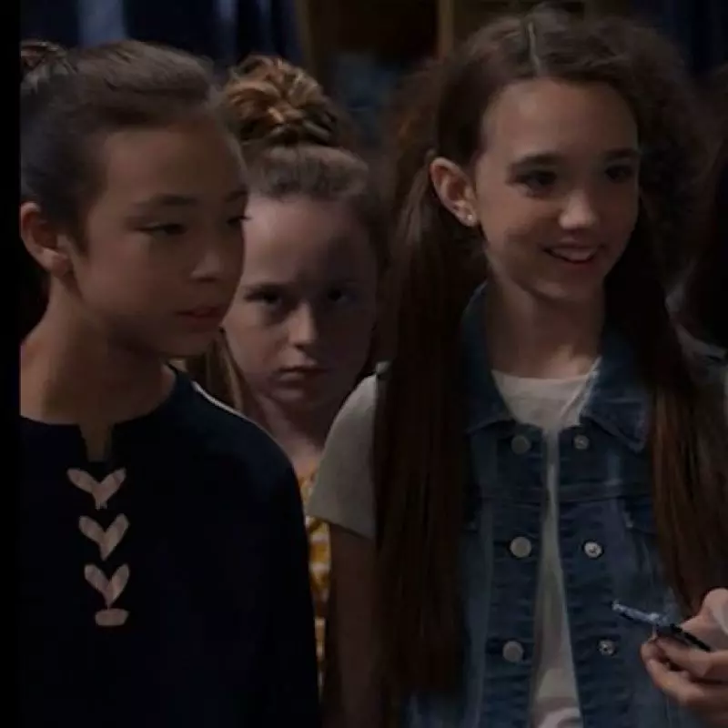 Modern Family "Daddy Issues" 02