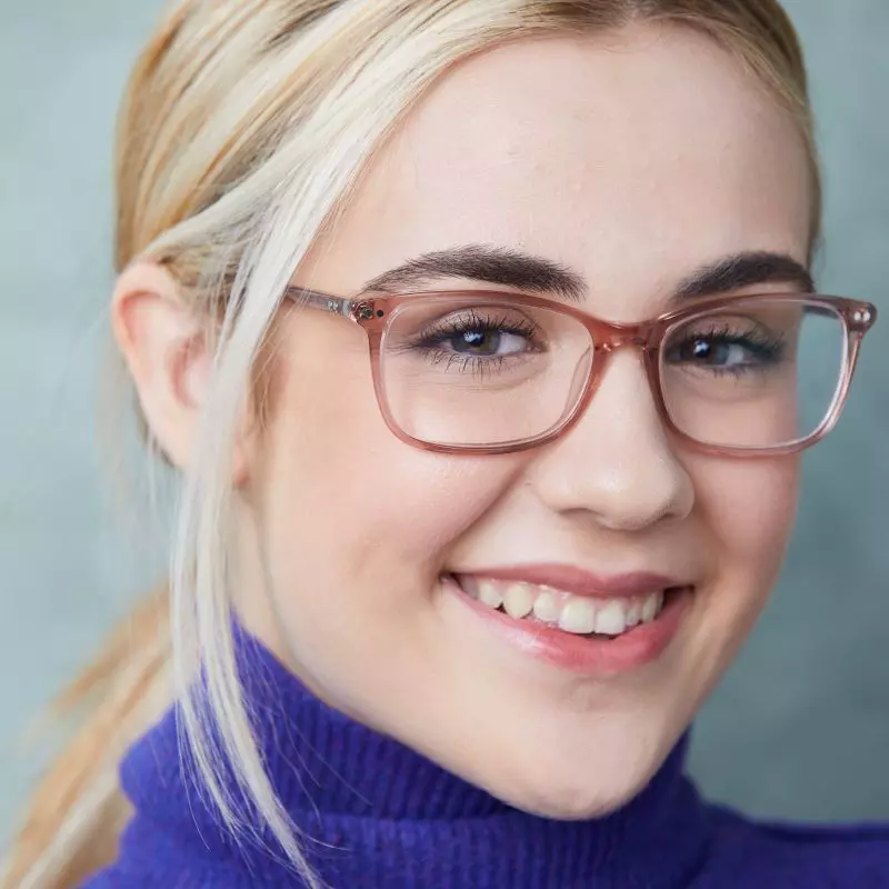 Headshot of Alyssa de Boisblanc