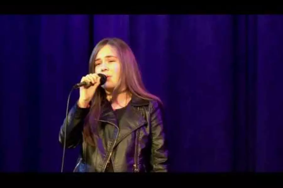 How Far I'll Go from Disney's Moana cover - 11year old Alyssa deBoisblanc