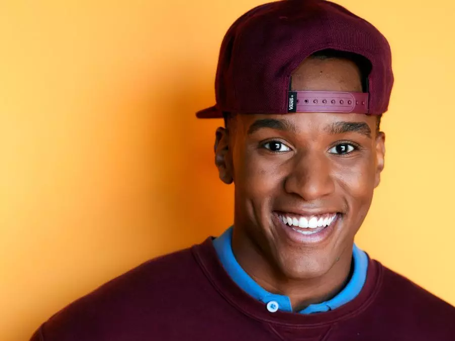 Grownish/ Popular Guy
