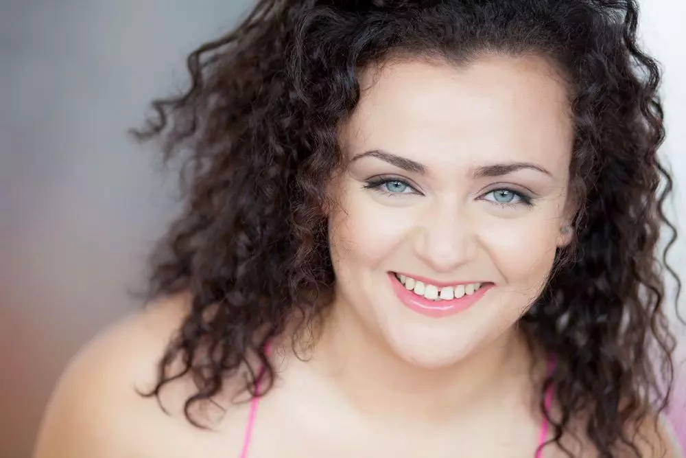 Headshot 5