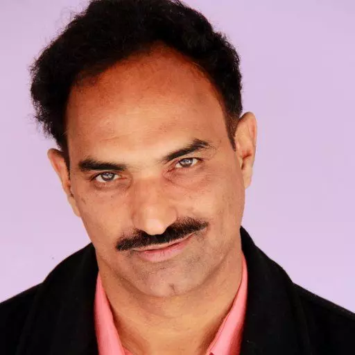 Headshot of Raghuram Shetty